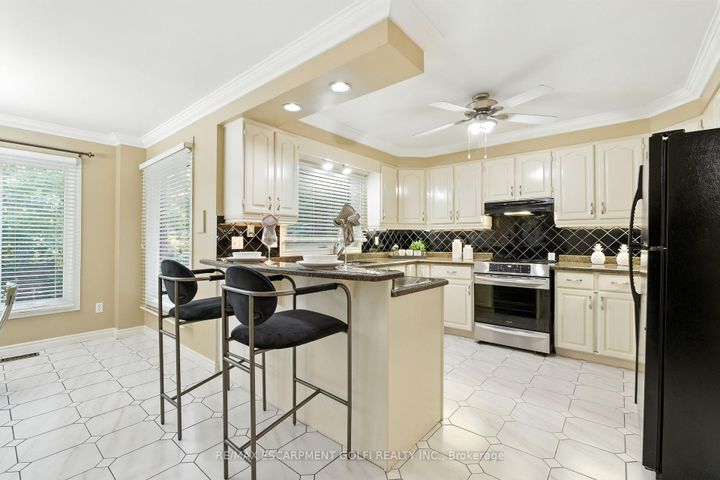 Photo 12 at 6 Renata Court, Cootes Paradise, Hamilton