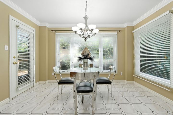Photo 16 at 6 Renata Court, Cootes Paradise, Hamilton