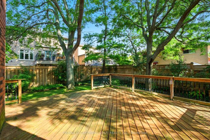 Photo 38 at 6 Renata Court, Cootes Paradise, Hamilton