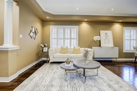 Photo 7 at 42 Donzi Lane, Patterson, Vaughan
