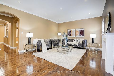 Photo 12 at 42 Donzi Lane, Patterson, Vaughan