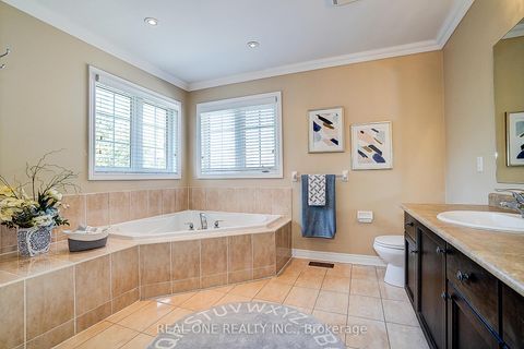 Photo 31 at 42 Donzi Lane, Patterson, Vaughan
