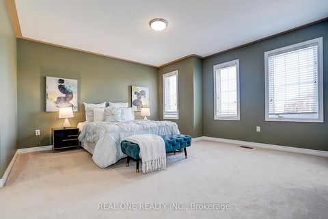 Photo 38 at 42 Donzi Lane, Patterson, Vaughan