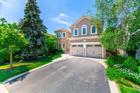 Photo 4 at 2246 Grand Ravine Drive, RO River Oaks, Oakville