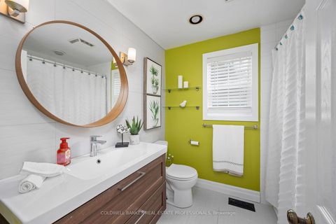 Photo 19 at 41 Allister Avenue, Cliffcrest, Toronto