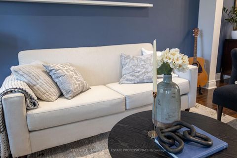 Photo 29 at 41 Allister Avenue, Cliffcrest, Toronto