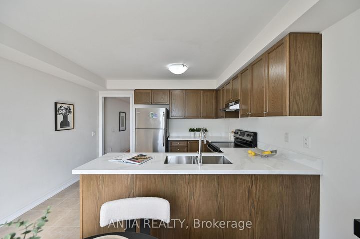 Photo 19 at 9964 Mccowan Road, Berczy, Markham