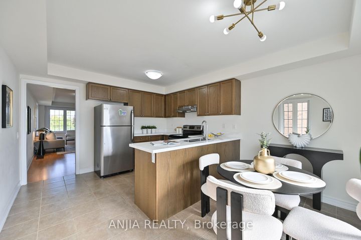 Photo 22 at 9964 Mccowan Road, Berczy, Markham