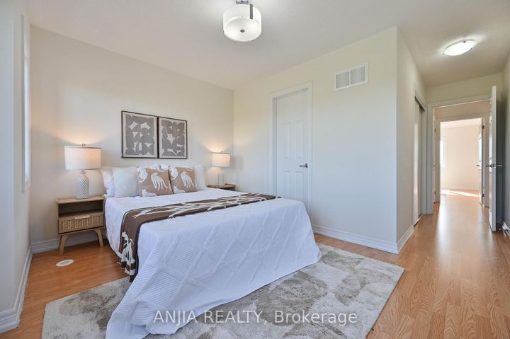 Photo 28 at 9964 Mccowan Road, Berczy, Markham