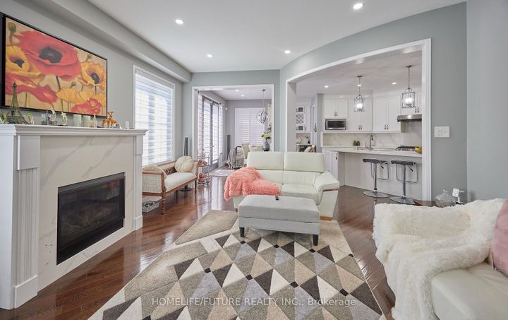 Photo 11 at 2549 Snow Knight Drive, Windfields, Oshawa