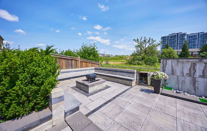 Photo 38 at 2549 Snow Knight Drive, Windfields, Oshawa