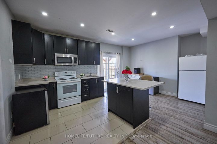Photo 40 at 2549 Snow Knight Drive, Windfields, Oshawa
