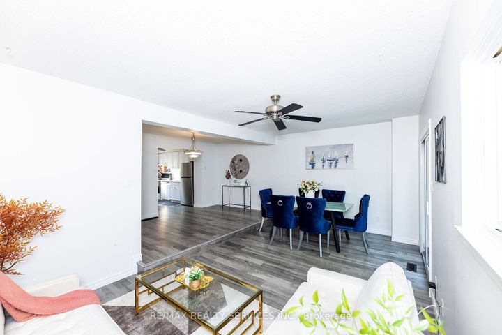 Photo 15 at Unit 3 - 1306 Guelph Line, Mountainside, Burlington