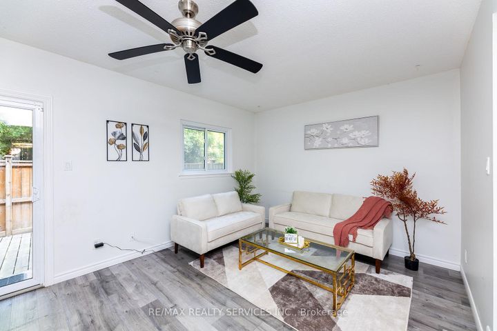 Photo 19 at Unit 3 - 1306 Guelph Line, Mountainside, Burlington