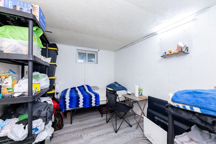Photo 41 at Unit 3 - 1306 Guelph Line, Mountainside, Burlington
