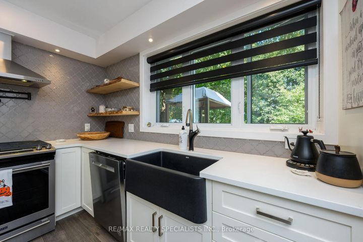 Photo 18 at 7 Arletta Street, Georgetown, Halton Hills