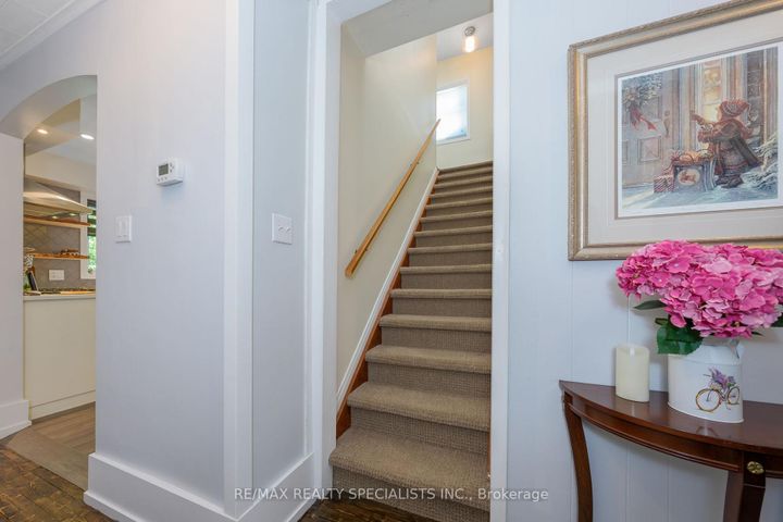 Photo 22 at 7 Arletta Street, Georgetown, Halton Hills