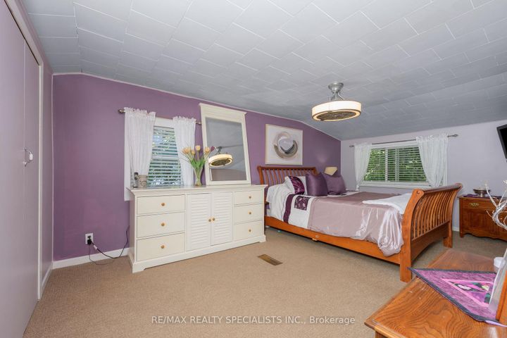 Photo 24 at 7 Arletta Street, Georgetown, Halton Hills