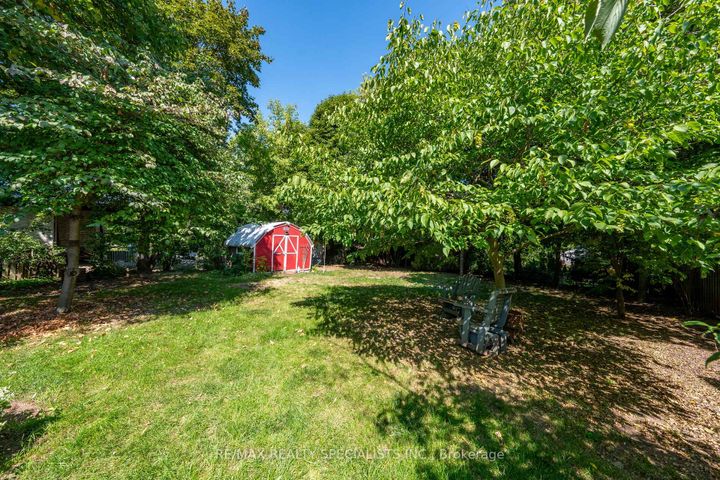 Photo 38 at 7 Arletta Street, Georgetown, Halton Hills