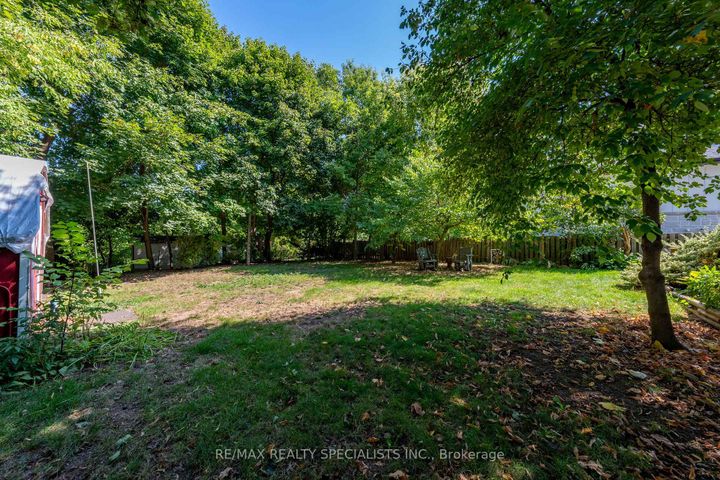 Photo 39 at 7 Arletta Street, Georgetown, Halton Hills
