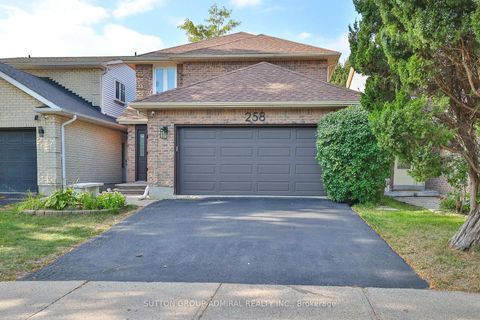 Photo 1 at 258 Mullen Drive, Brownridge, Vaughan