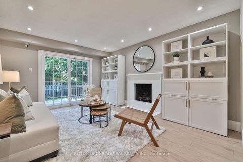 Photo 11 at 258 Mullen Drive, Brownridge, Vaughan