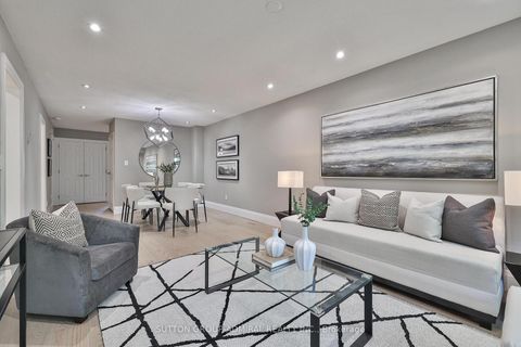 Photo 17 at 258 Mullen Drive, Brownridge, Vaughan