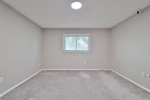 Photo 29 at 258 Mullen Drive, Brownridge, Vaughan