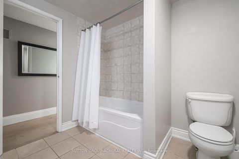Photo 32 at 258 Mullen Drive, Brownridge, Vaughan