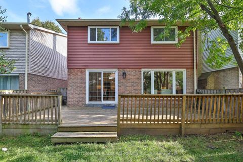 Photo 38 at 258 Mullen Drive, Brownridge, Vaughan