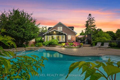 Photo 39 at 36 Dalton Street, City Centre, Barrie