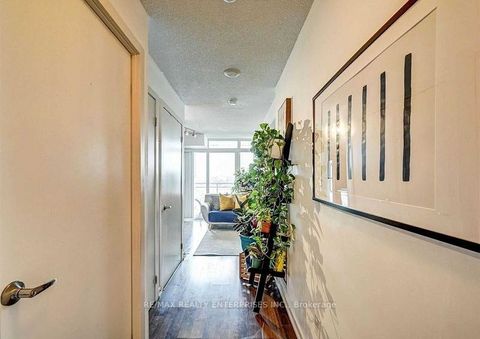 Photo 4 at 1308 - 38 Joe Shuster Way, Niagara, Toronto