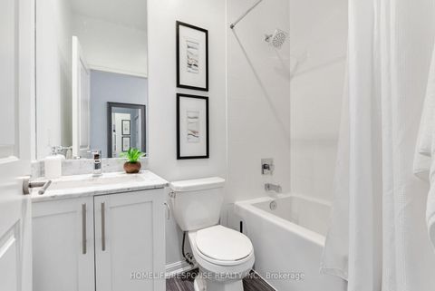 Photo 15 at PH2002 - 35 Bastion Street, Niagara, Toronto