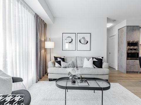 Photo 8 at 733 - 120 Harrison Garden Boulevard, Willowdale East, Toronto