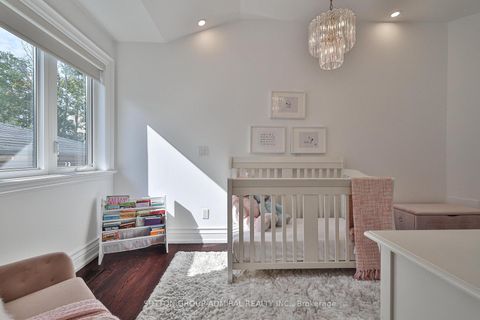 Photo 31 at 453 Glengrove Avenue W, Forest Hill North, Toronto Photo 31 at 453 Glengrove Avenue W, Forest Hill North, Toronto