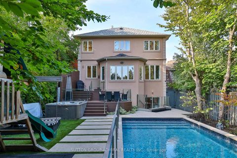 Photo 40 at 453 Glengrove Avenue W, Forest Hill North, Toronto