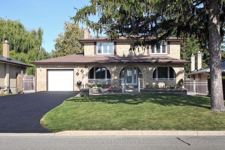 Photo 1 at 531 Nipigon Street, McLaughlin, Oshawa