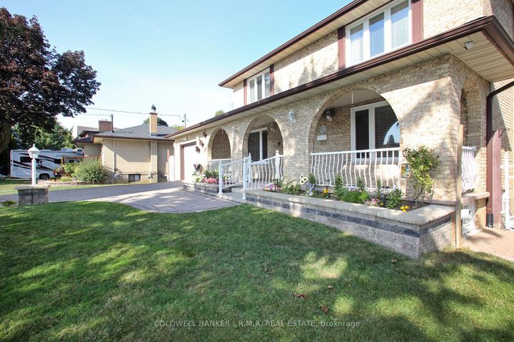 Photo 3 at 531 Nipigon Street, McLaughlin, Oshawa