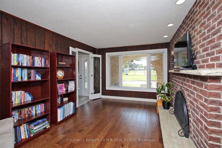 Photo 17 at 531 Nipigon Street, McLaughlin, Oshawa