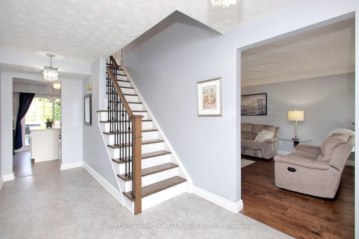 Photo 19 at 531 Nipigon Street, McLaughlin, Oshawa