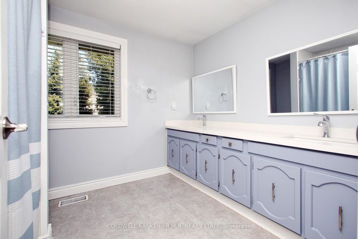 Photo 22 at 531 Nipigon Street, McLaughlin, Oshawa