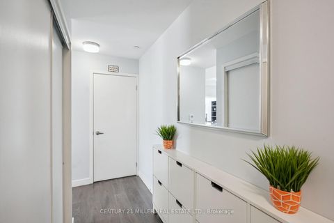 Photo 6 at 306 - 168 Sabina Drive, GO Glenorchy, Oakville