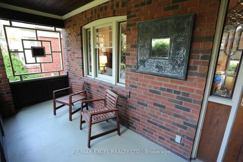 Photo 1 at 577 Hillsdale Avenue E, Mount Pleasant East, Toronto