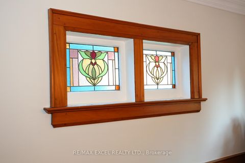 Photo 9 at 577 Hillsdale Avenue E, Mount Pleasant East, Toronto
