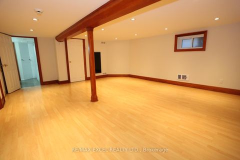 Photo 20 at 577 Hillsdale Avenue E, Mount Pleasant East, Toronto