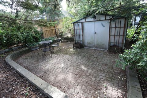 Photo 27 at 577 Hillsdale Avenue E, Mount Pleasant East, Toronto