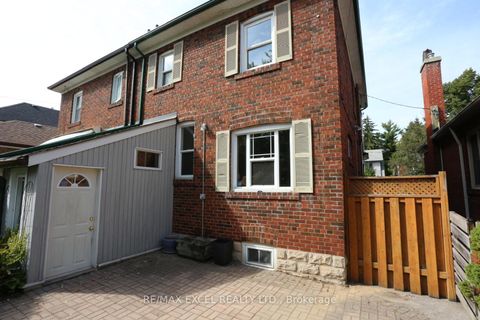 Photo 32 at 577 Hillsdale Avenue E, Mount Pleasant East, Toronto