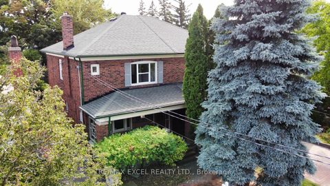 Photo 35 at 577 Hillsdale Avenue E, Mount Pleasant East, Toronto