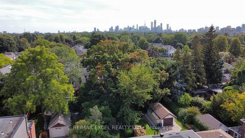 Photo 37 at 577 Hillsdale Avenue E, Mount Pleasant East, Toronto