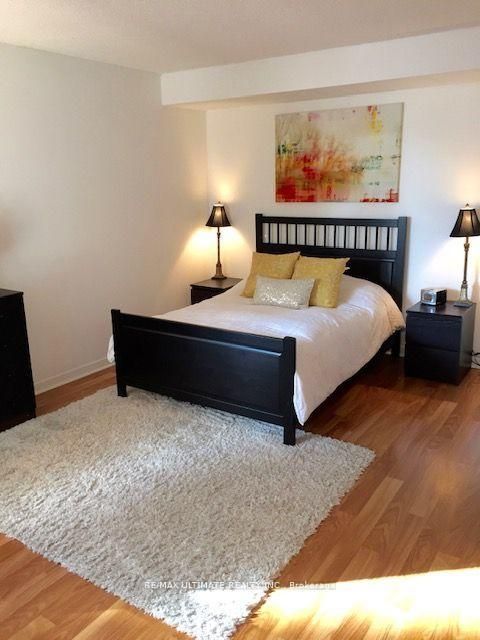Photo 7 at 809 - 76 Shuter Street, Yonge Corridor, Toronto